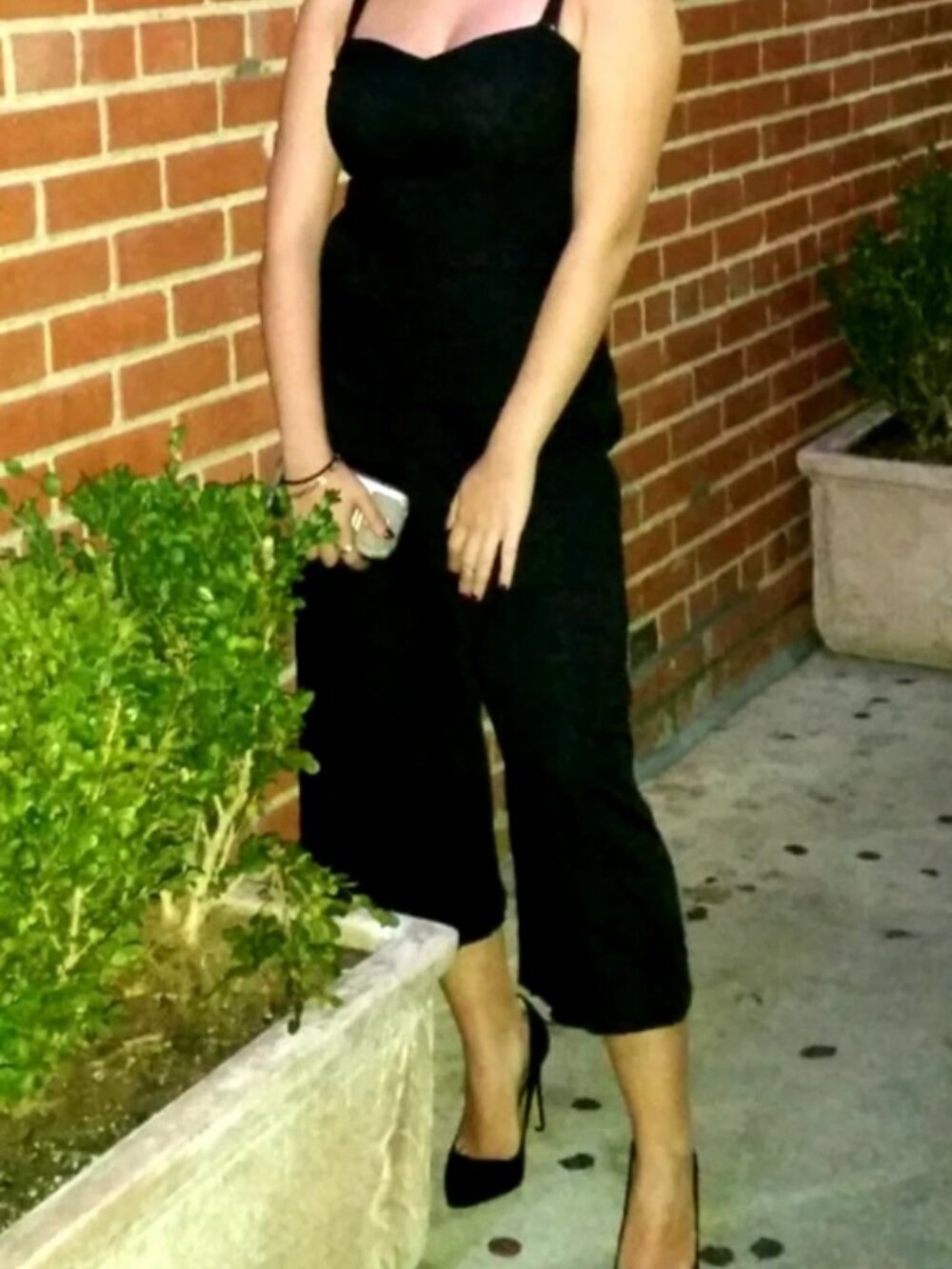 HOLLISTER JUMPSUIT SIZE S BLACK WIDE LEG SMOCKED BACK STRAPS POCKETS CROP